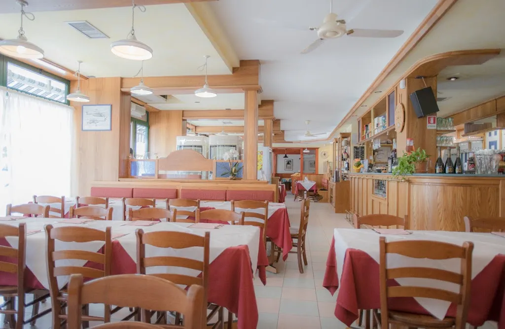 Pizzeria Tiki Taki restaurant in Conscio