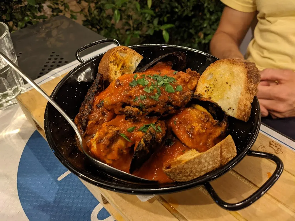 Melanie_Fishè_Palo del Colle_review