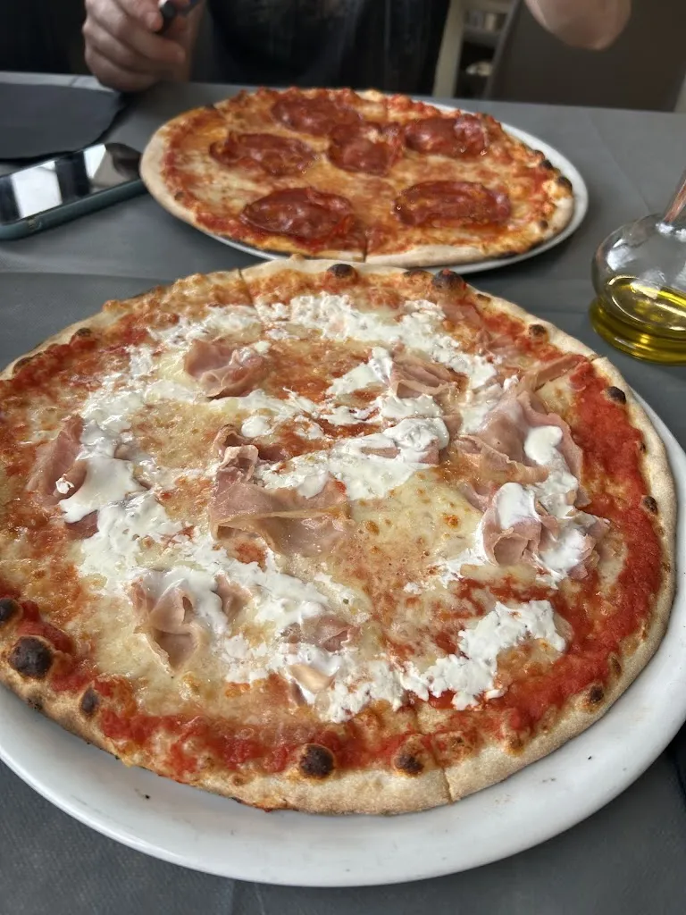 Pizzeria MANHATTAN Palo del Colle_Palo del Colle_slider_image_3