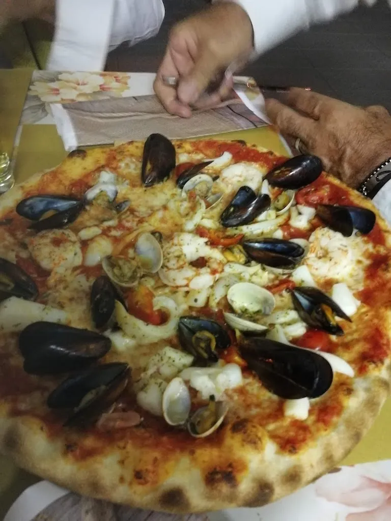 Menu_Pizzeria Historia Bar Cafe_Concordia Sagittaria_image_9