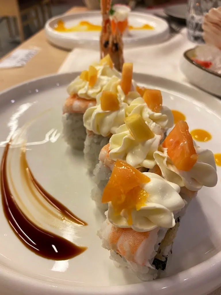 Yuki Sushi_Concordia Sagittaria_slider_image_3