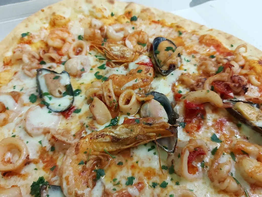 Menu_PIZZERIA Da ROBERTO_Corbola_image_8