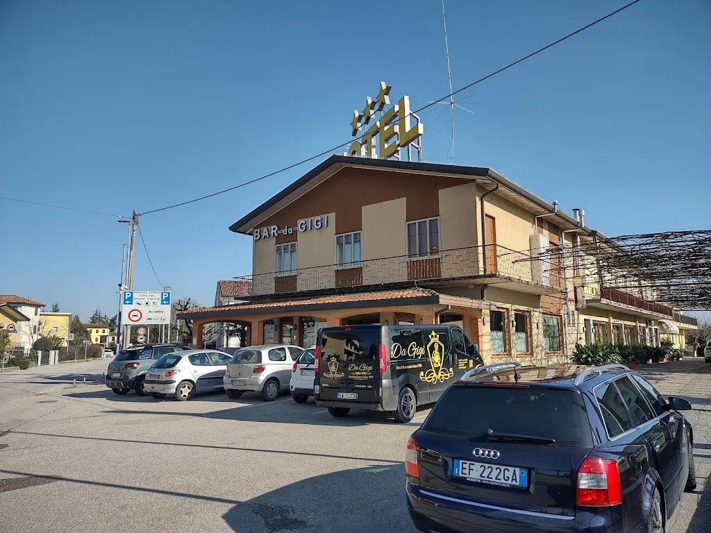 Andras Delczeg_Hotel Ristorante da Gigi_Corbolone_review