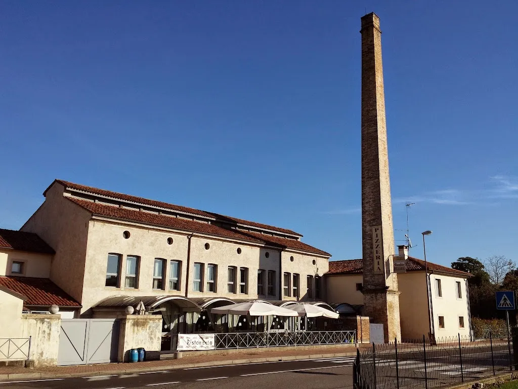 Pull In s.n.c. alla Vecchia Filanda_Cordignano_slider_image_3