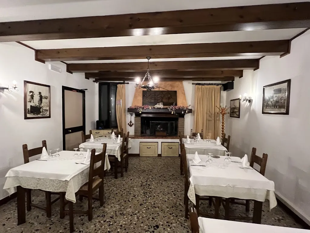 Trattoria Alla Nave restaurant in Cittadella