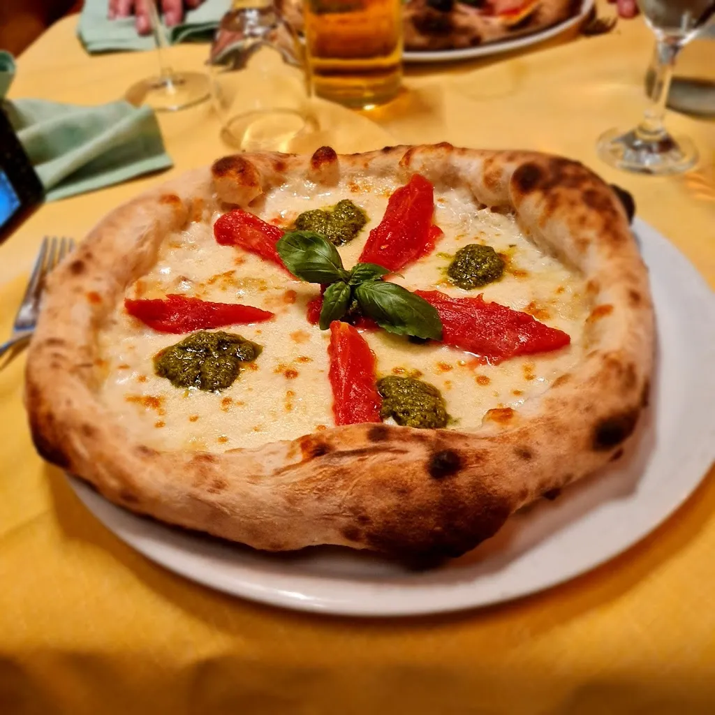 Pizzeria Ristorante Marechiaro_Cittadella_slider_image_3