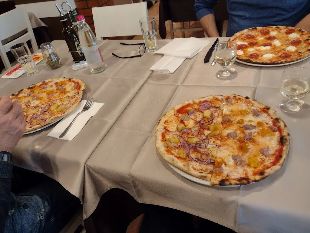 Menu_Pizzeria Full Blown_Cittadella_image_4