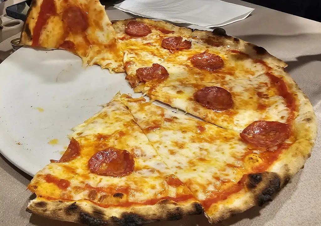 Pizzeria Full Blown_Cittadella_slider_image_2