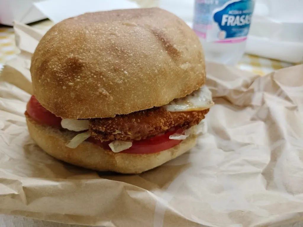 Desio Cecconello_LOLITA Conselve_Conselve_review