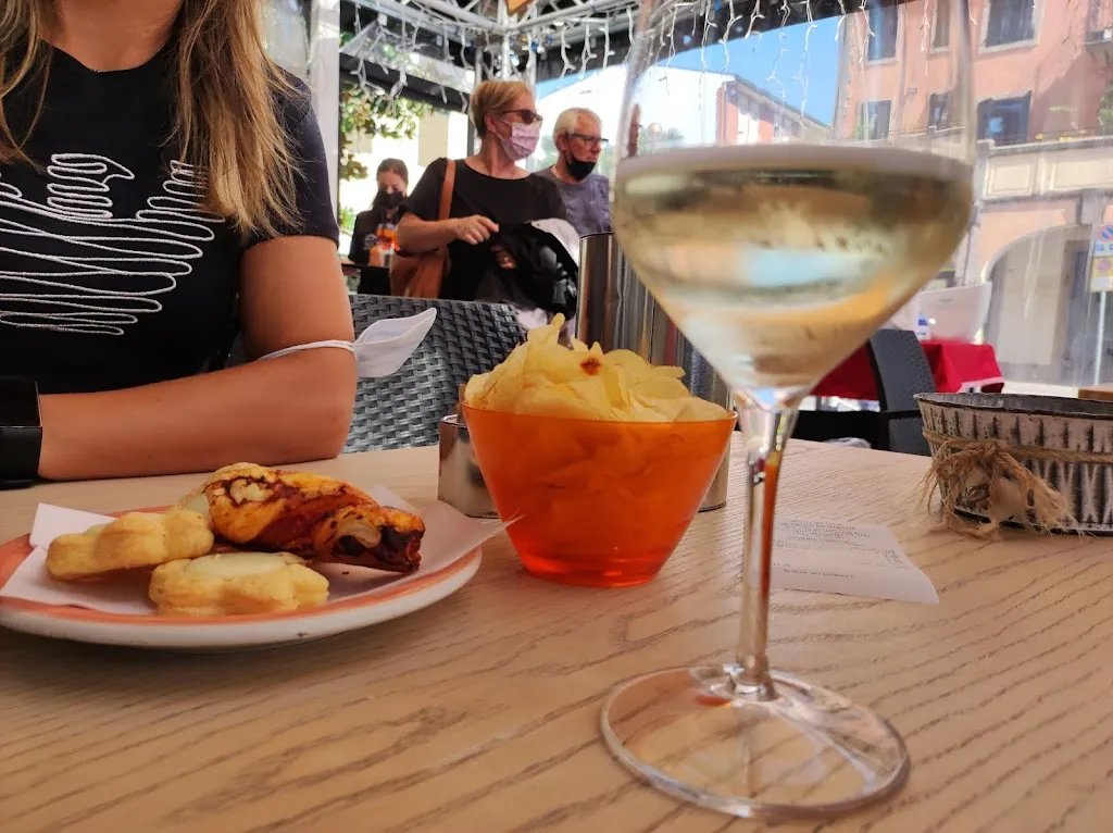 ELITE food drink music restaurant in Conselve