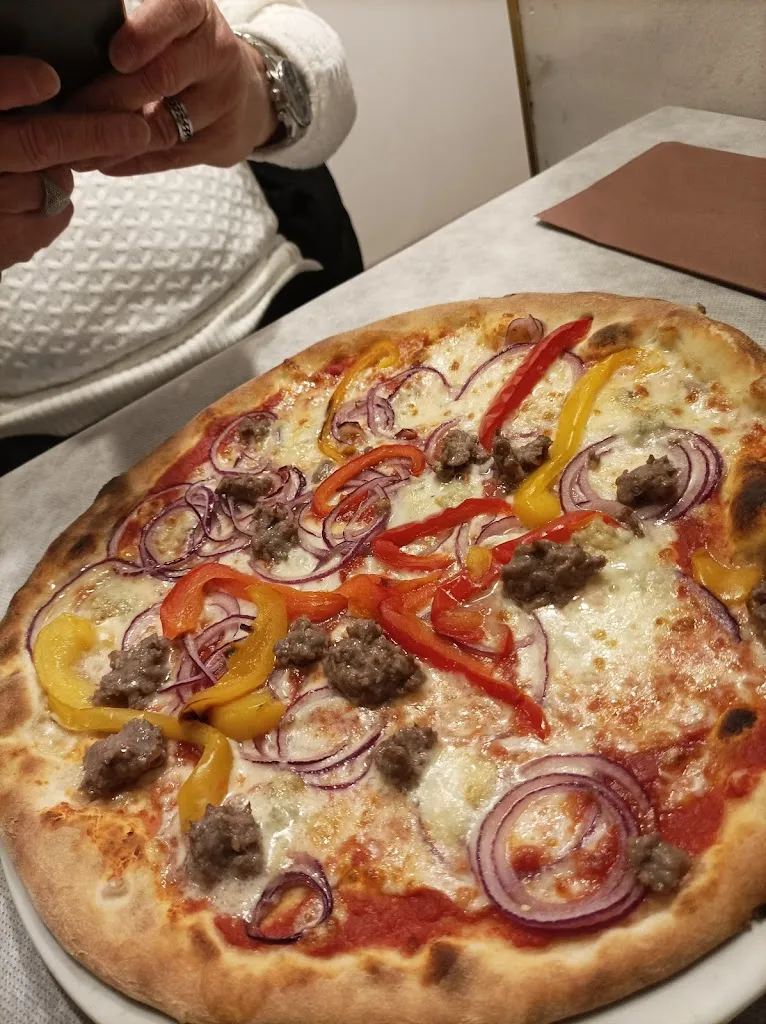 Anna Marsotto_La Rosa_Costa di Rovigo_review