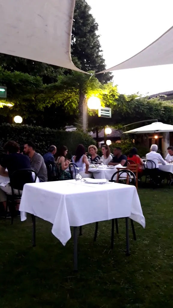 Trattoria Lovise_Costabissara_slider_image_2