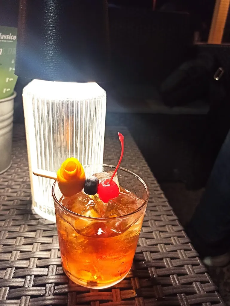 Menu_Classico food drink & friends_Costabissara_image_5