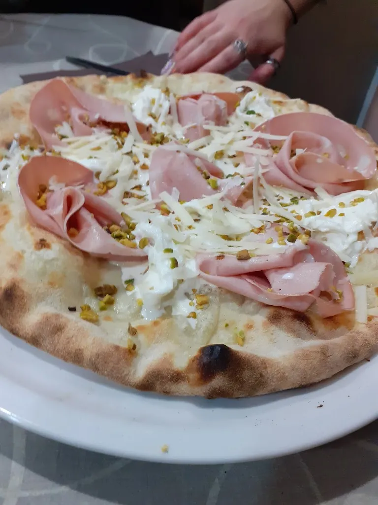 Menu_PIZZERIA L’ARTISTA_Palo del Colle_image_9