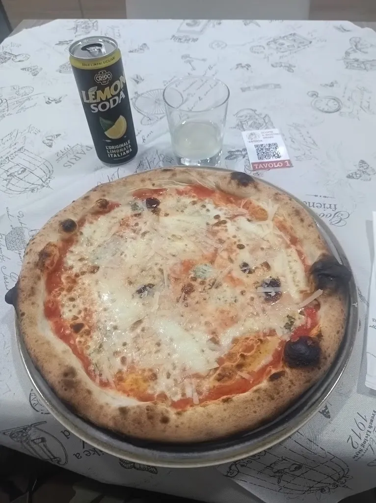 Jerzy Sobczyk_PIZZERIA L’ARTISTA_Palo del Colle_review