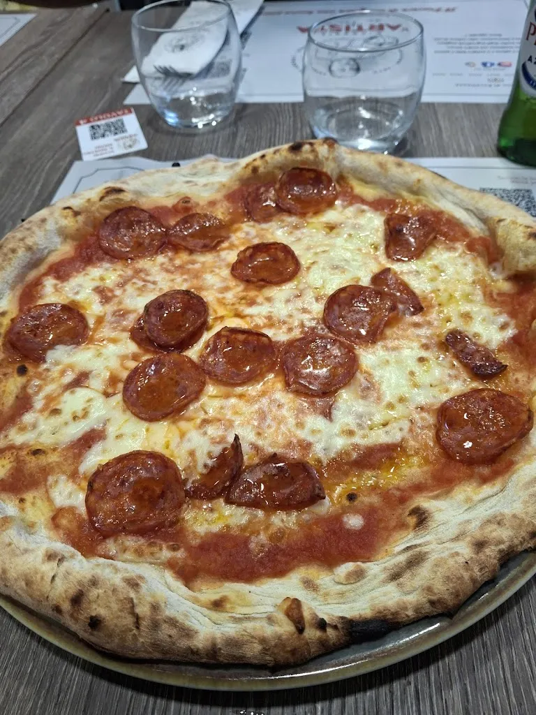 Bram Van Tongerloo_PIZZERIA L’ARTISTA_Palo del Colle_review