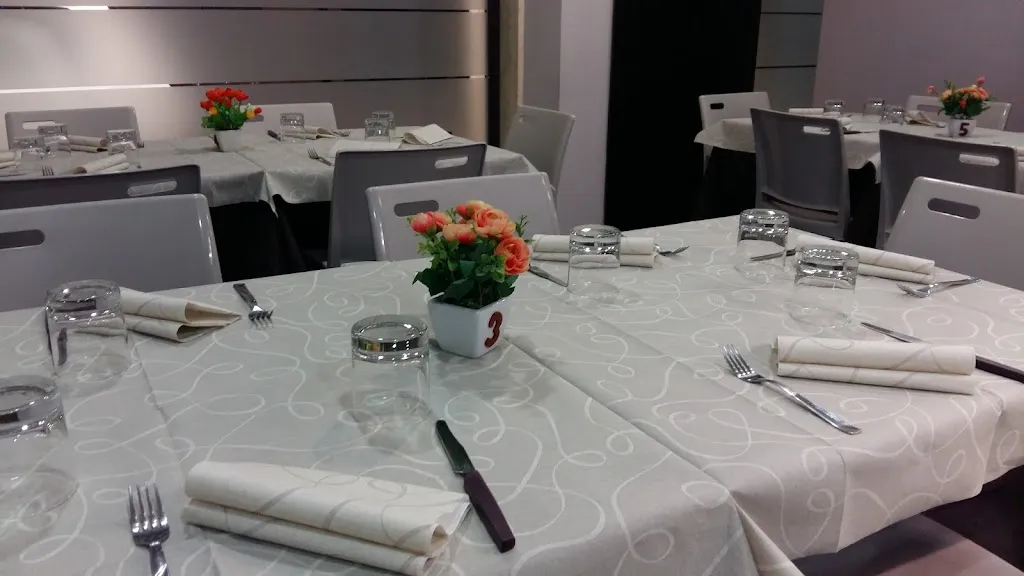 PIZZERIA L’ARTISTA_Palo del Colle_slider_image_1