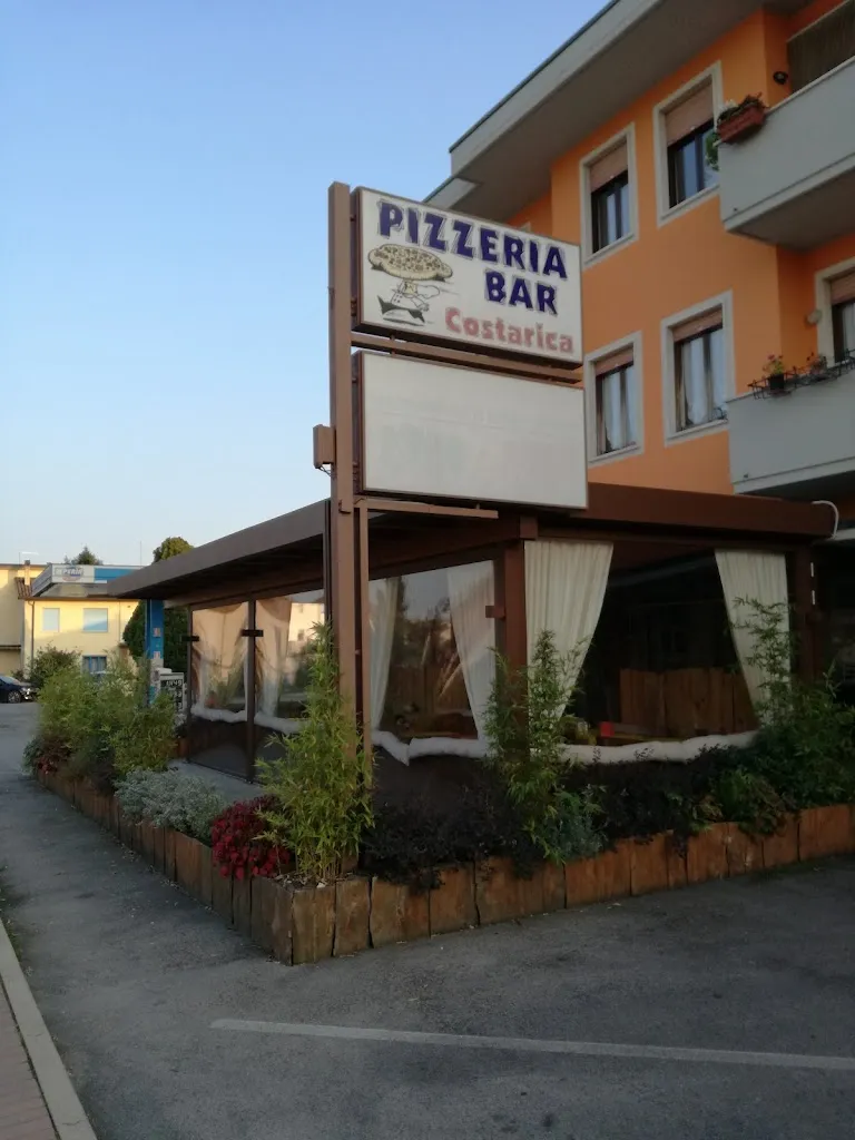 Bar Pizzeria Costarica restaurant in Costabissara