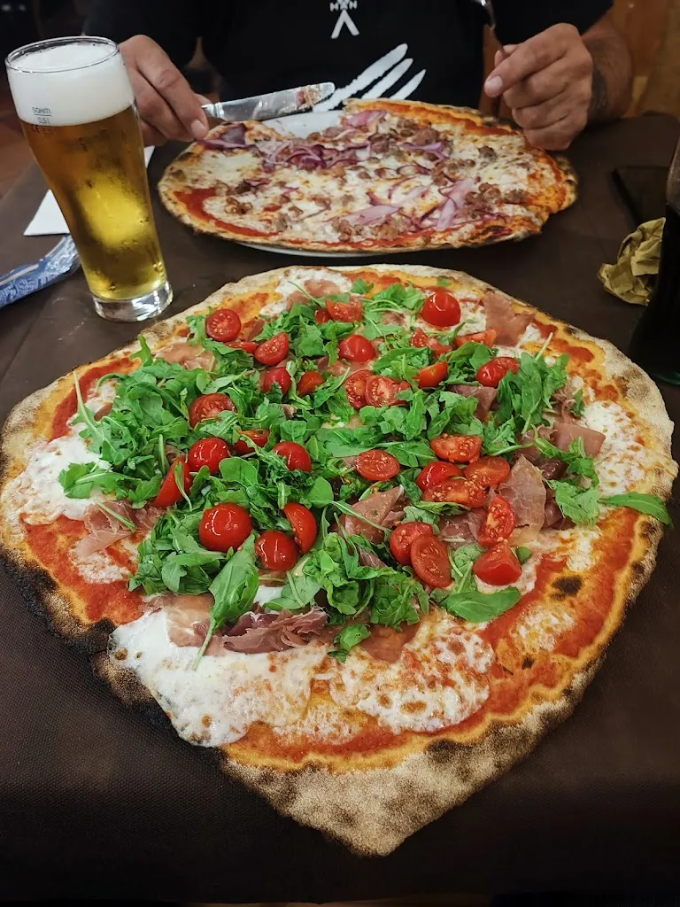 Bar Pizzeria Costarica_Costabissara_slider_image_3