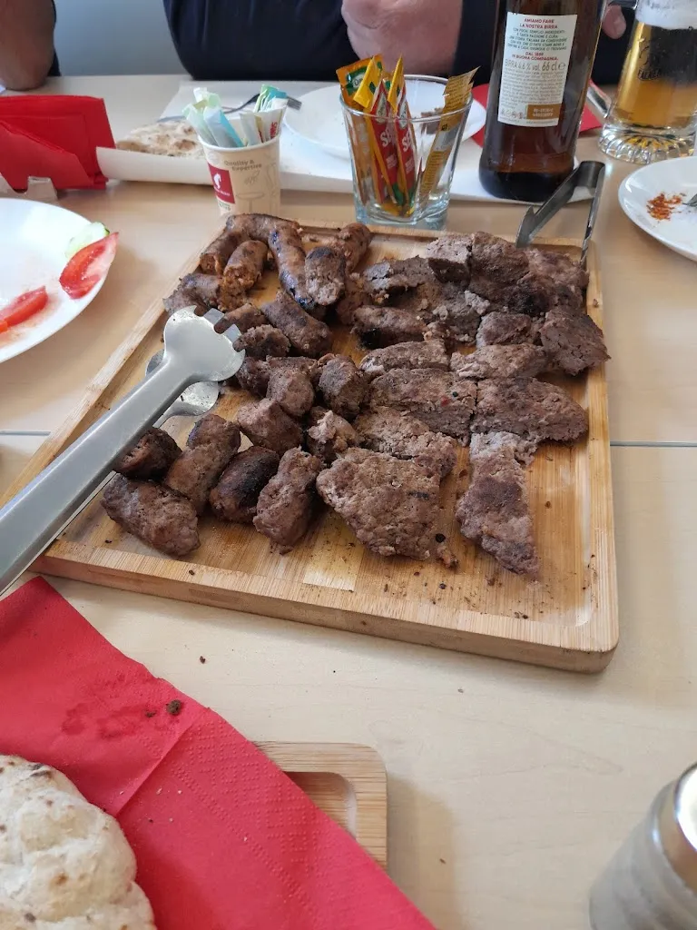 Maps Bar & Grill restaurant in Creazzo