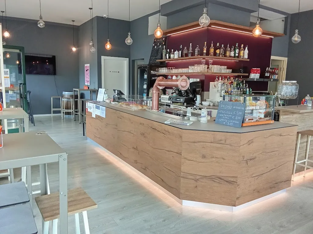 BRUS BIRRERIA BRUSCHETTERIA restaurant in Creazzo