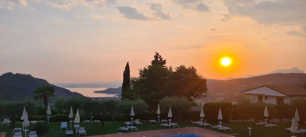 animesh ghose_La Terrazza del Boff - Gesti Restaurant & Pizza_Costermano_review