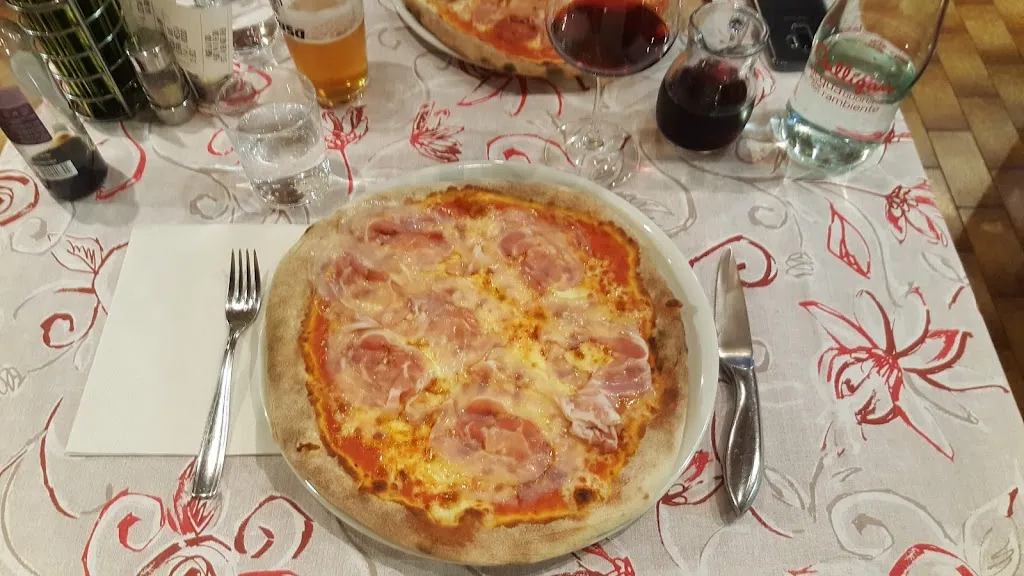 Menu_Ristorante Pizzeria la Piazza s.n.c. di Turrina Matteo e Zanetti Gloria_Costermano_image_6