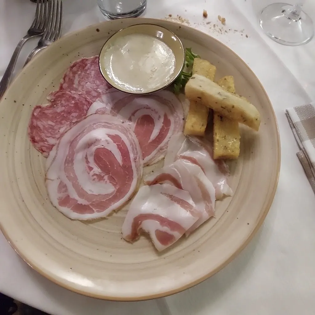 Osteria Silvestro restaurant in Costermano