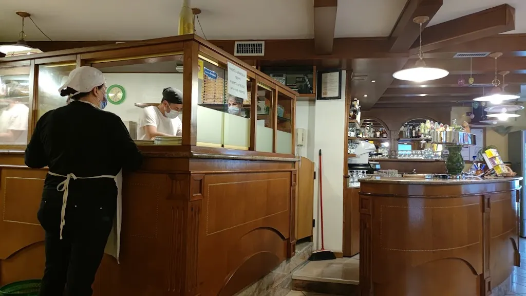 Aristopizza restaurant in Crespadoro