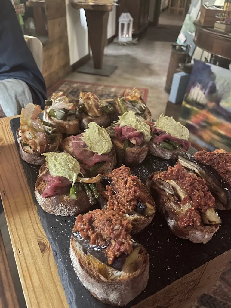 Taberna Salis_Crespino_slider_image_3