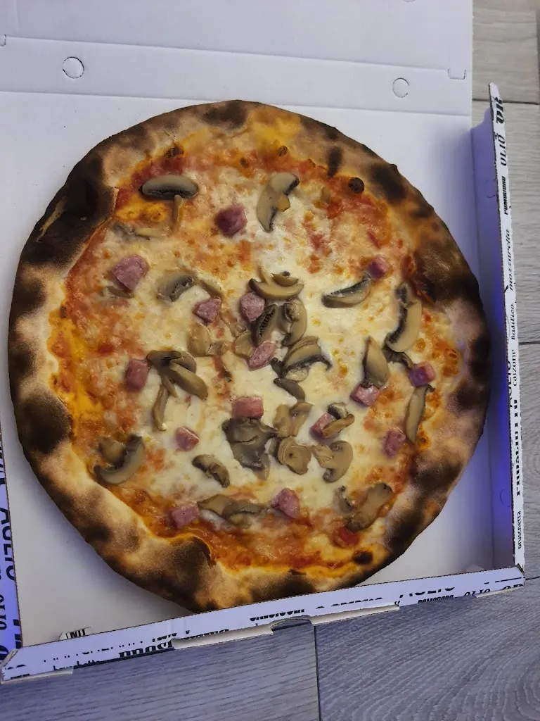 Menu_SHOW LOUNGE - Pizzeria Ristorante Bar_Palo del Colle_image_2