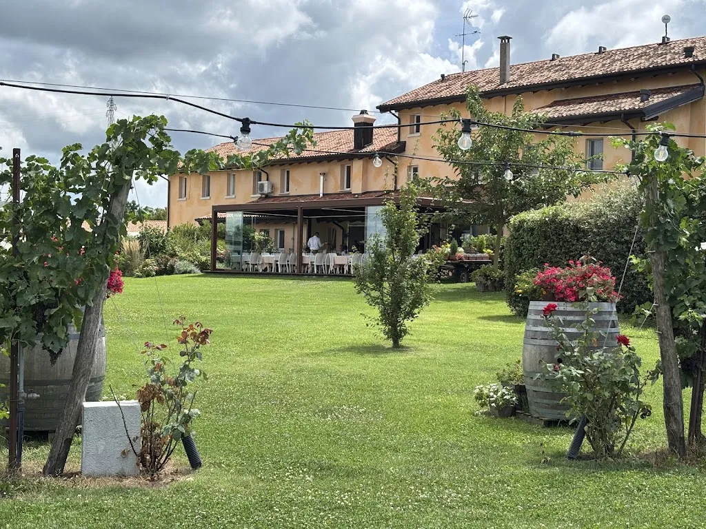 Juraj Mesároš_Agriturismo Coda di Gatto_Crepaldo_review