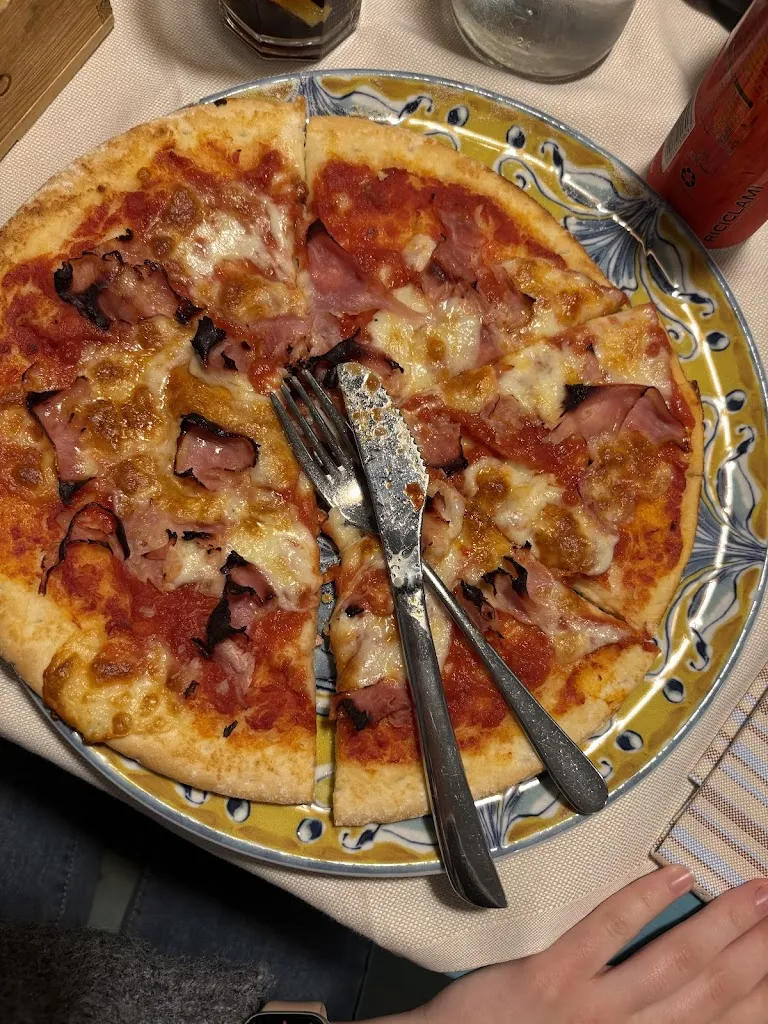 Julianna Veres _Ristorante Pizzeria Marinara_Crepaldo_review