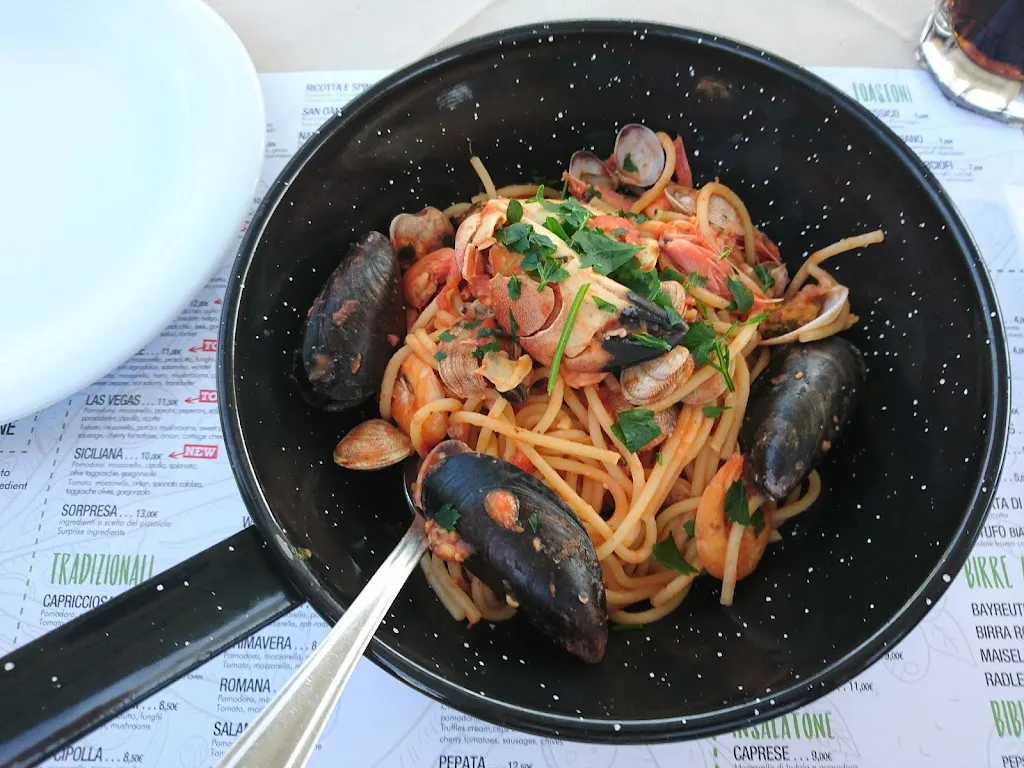 Menu_Pizzeria Brian_Crepaldo_image_9