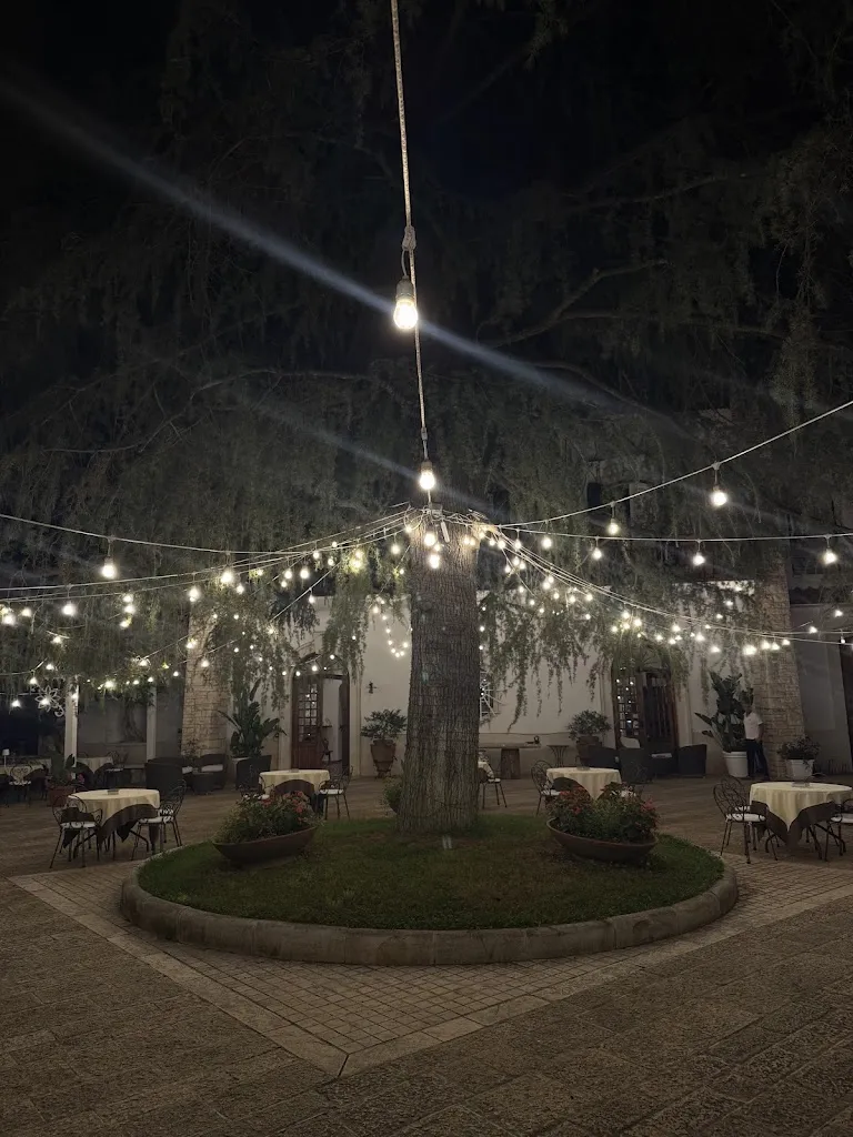 Nikki Bergmans_Villa delle Querce Resort_Palo del Colle_review