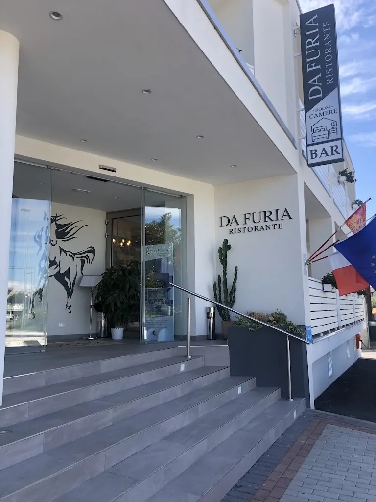 Ristorante con camere da Furia_Crepaldo_slider_image_1