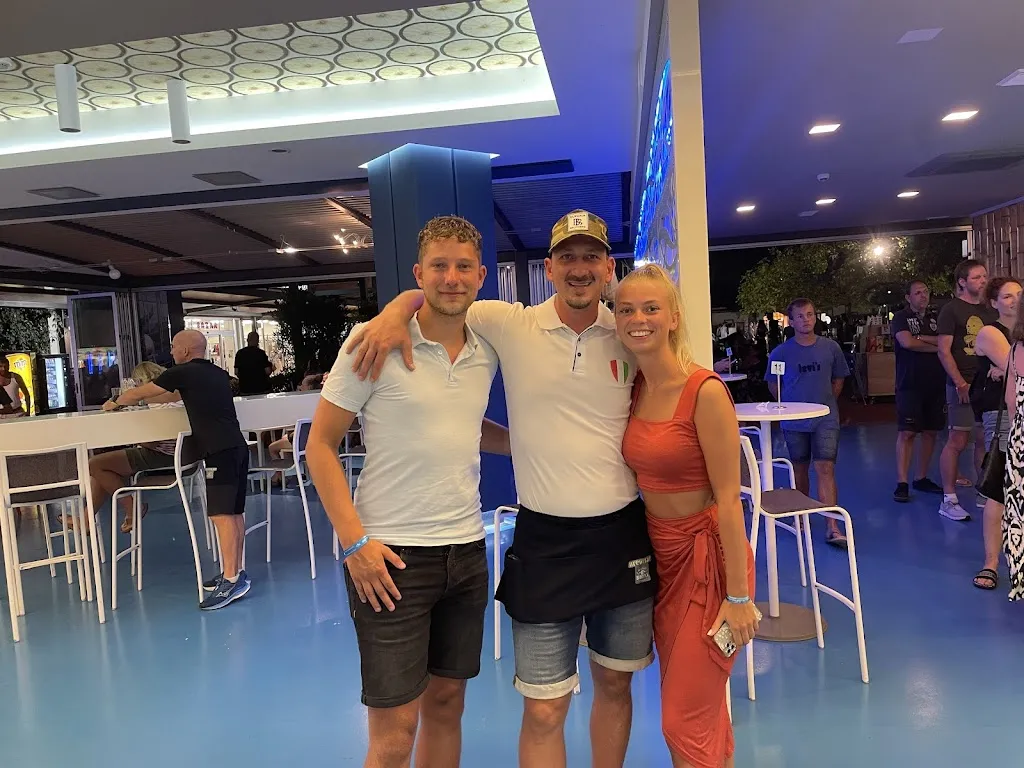 Lennon Brink_Portofelice Camping Restaurant_Crepaldo_review