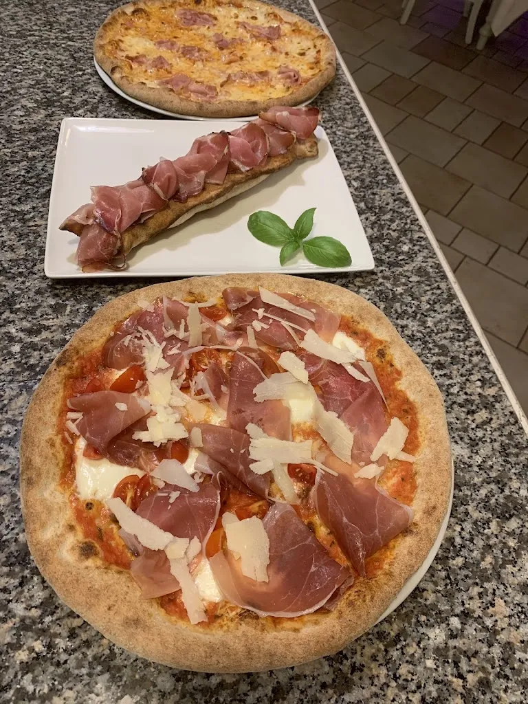 Ristorante Pizzeria Tortoletto_Crepaldo_slider_image_2