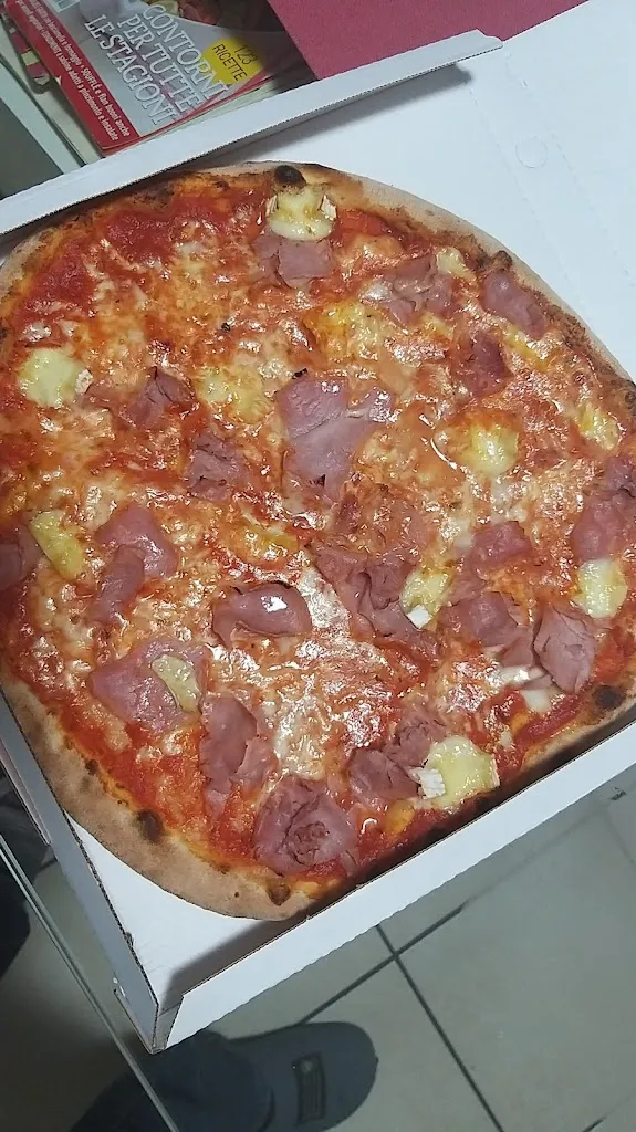 Ciobanu Adrian_Pizzeria Curtalo'_Curtarolo_recensione