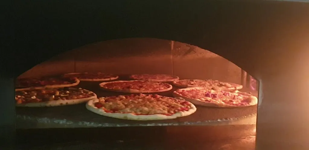 Pizzeria Curtalo'_Curtarolo_slider_image_2