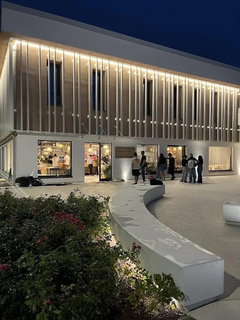 Marenda_Dosson_slider_image_3