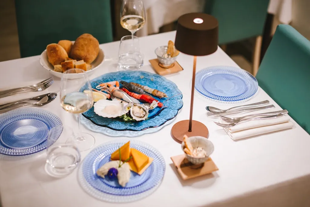 Al Porti.Co Restaurant & Wine_Este_slider_image_2