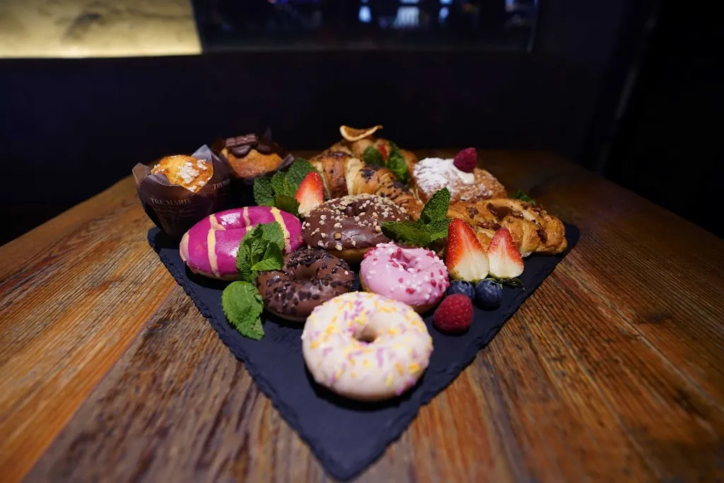 Baessato Este_Este_slider_image_2