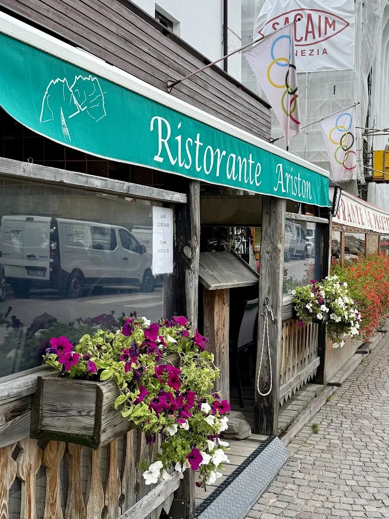 Restaurant Ariston Bar_Cortina d'Ampezzo_slider_image_3