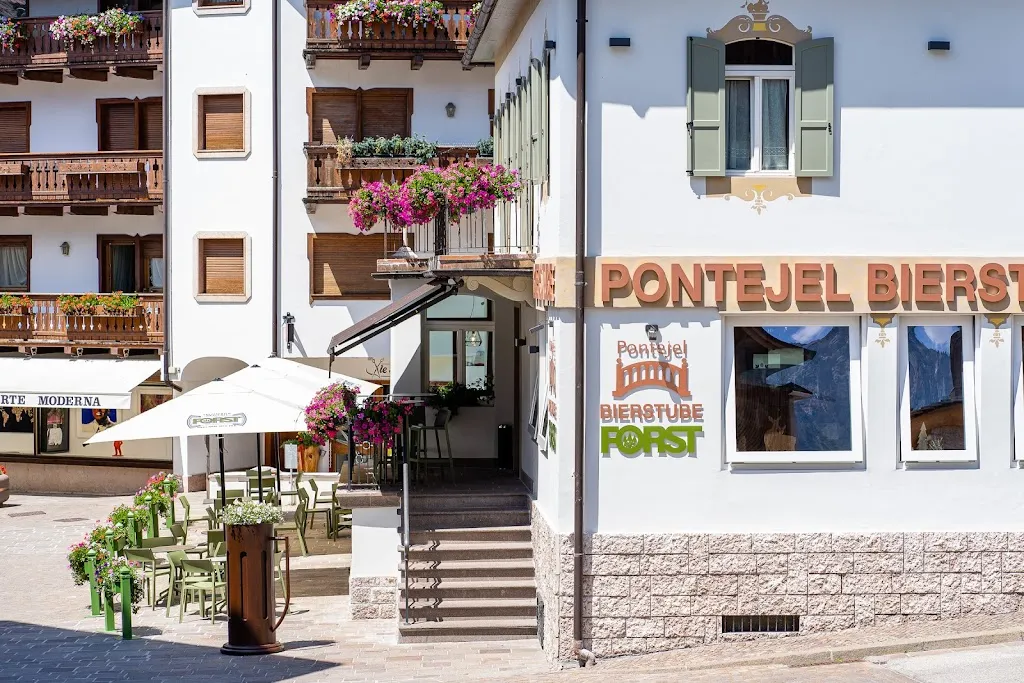 Pontejel Bierstube Forst ristorante a Cortina d'Ampezzo