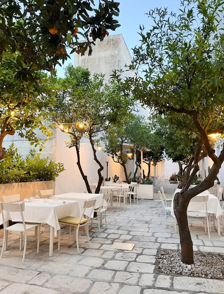 La Piazza restaurant in Poggiardo