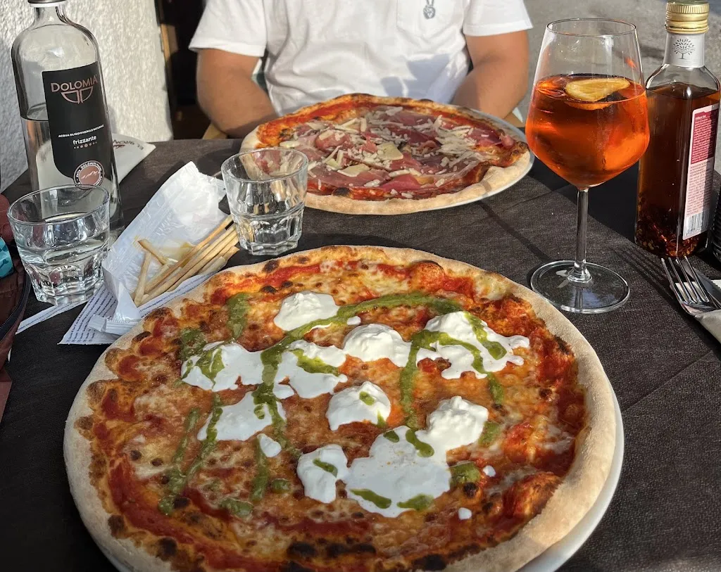 Kerstin Capel_Ristorante Pizzeria El Bronsin_Cortina d'Ampezzo_review