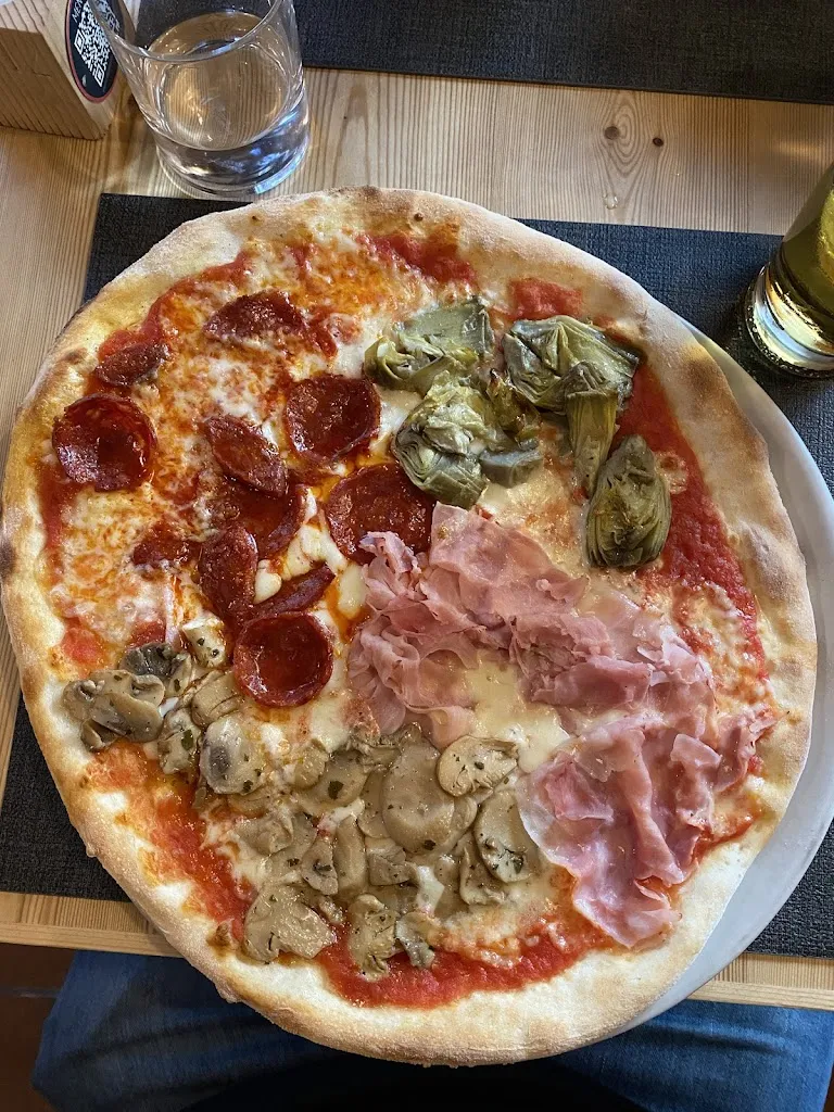 Stephan Valentin_Restaurant Pizzeria Al Passetto_Cortina d'Ampezzo_review