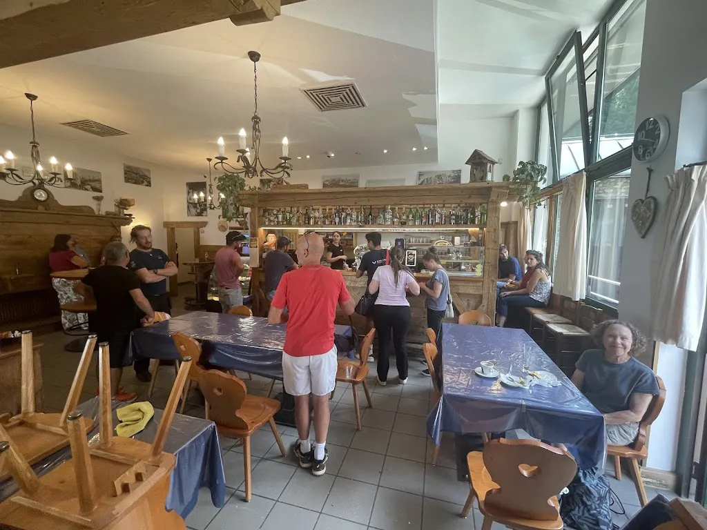 Steve Achelis_La Scossa_Cortina d'Ampezzo_review