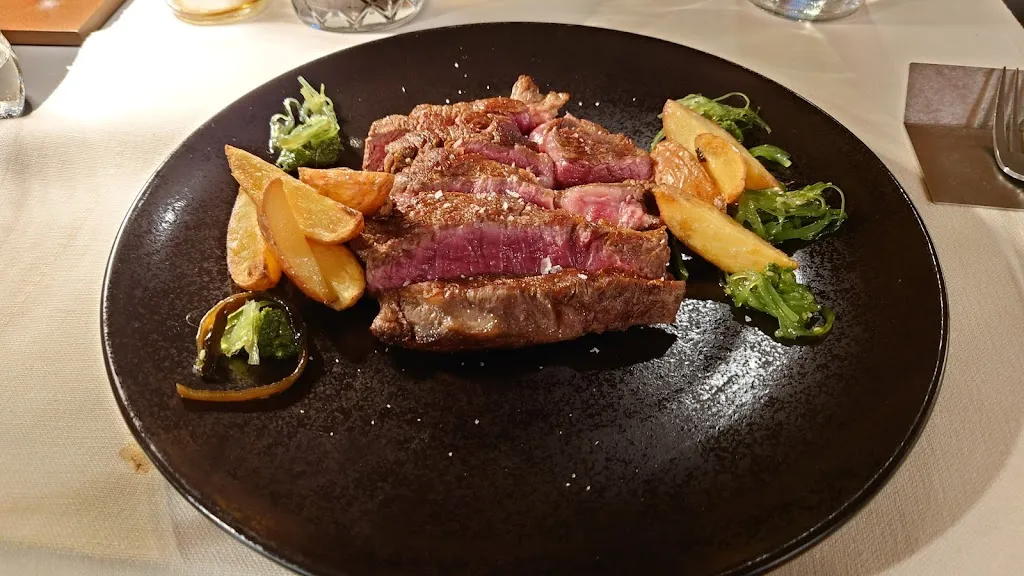 Morten Neldeberg_The Roof Cortina_Cortina d'Ampezzo_review